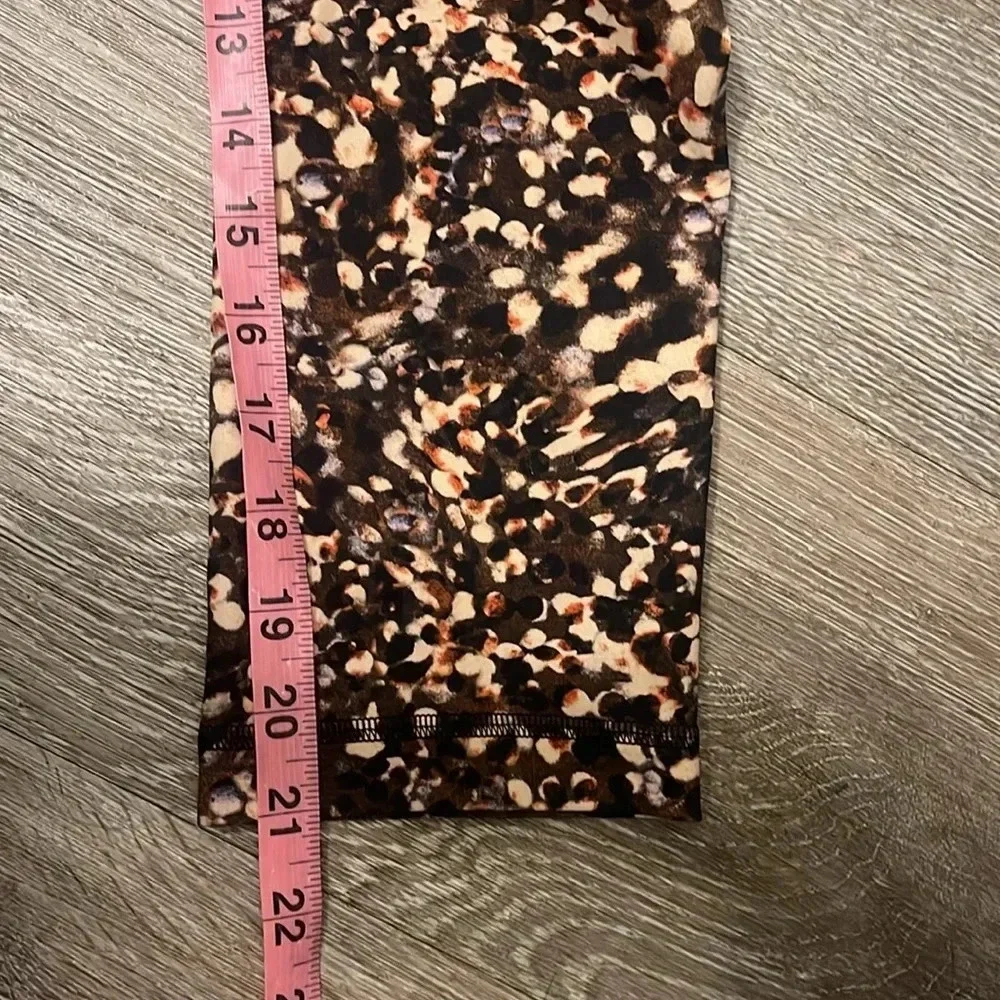 Lululemon invigorate tight leggings size 6